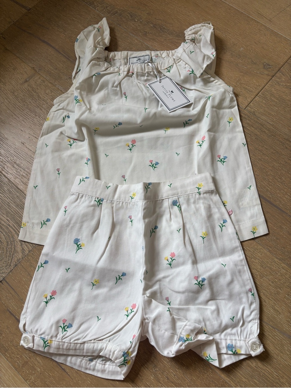 Petite Plume Cream Floral Two-Piece girls pajama Set NWT 6
